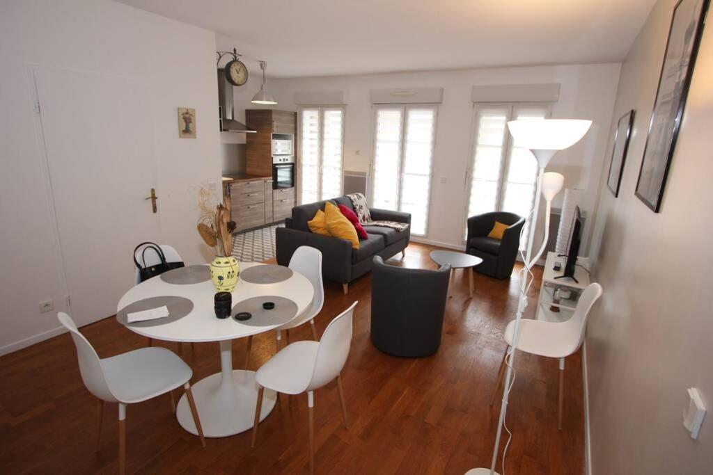 Sloan Square Apartment Bmyguest 塞里斯 外观 照片